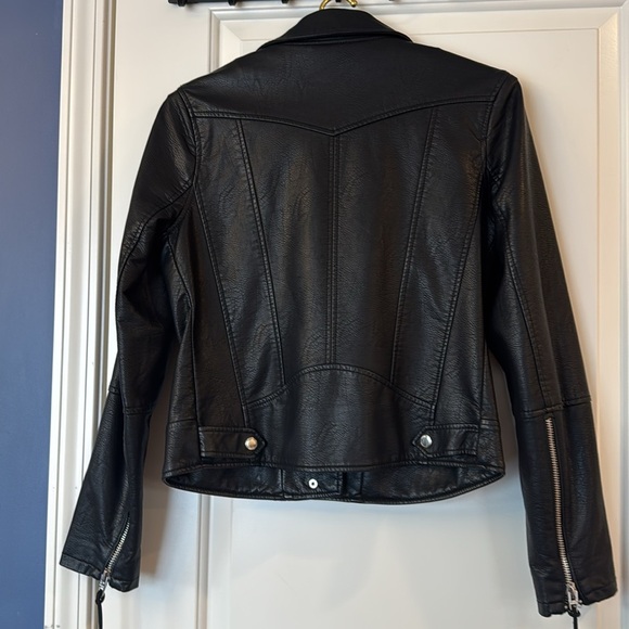 Blank NYC The Essentials Women's Jacket Size M Moto Vegan Black Leather Chrome - Picture 2 of 16